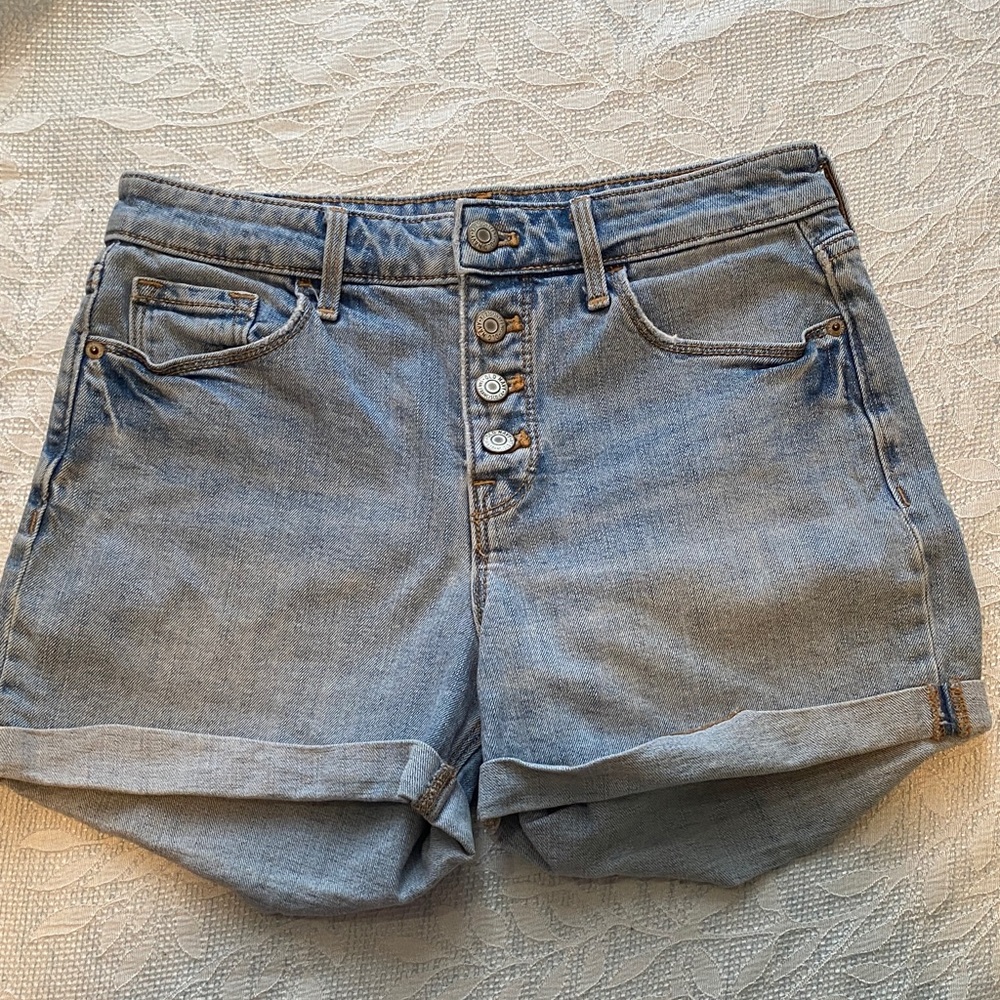 Old Navy Light Blue Denim Button-Front Shorts